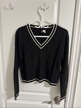 H&M Black V-Neck Cable Knit Sweater with White Trim